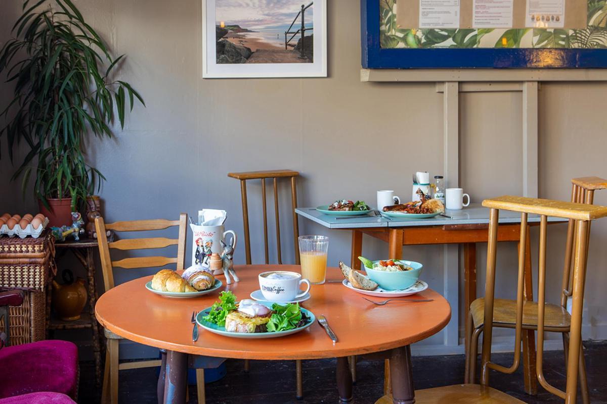 The Bear Bread Bakery B&B, Ensuite Rooms Above The Bakery, Colyton Eksteriør bilde